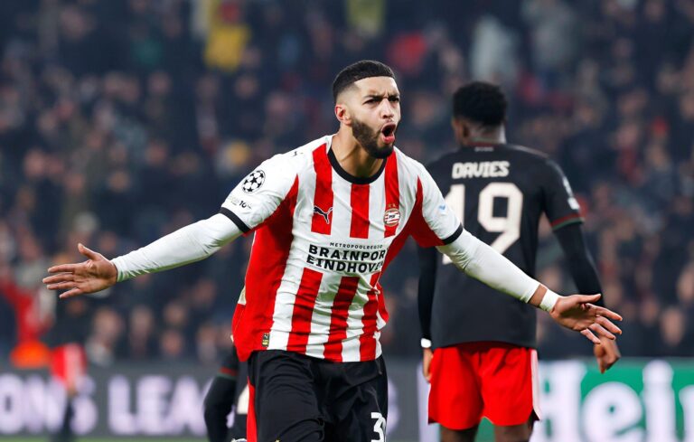 معالج آيندهوفن: الصيباري يتمتع ببنية جسدية قوية جدًا