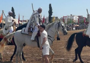 عثمان معما يساند والده في إقصائيات التبوريدة بتيفلت