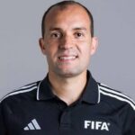 المغرب يوفد طاقم تحكيم لمباراة قمة الدوري التنزاني