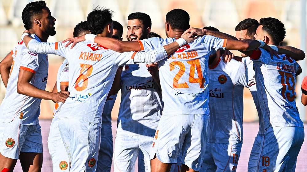 الشعباني يعلن تشكيلة نهضة بركان لمواجهة الجيش الملكي أفريقيًا