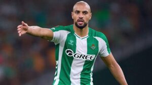 ريال بيتيس يعيد تقييم صفقة سفيان أمرابط قبل نهاية الموسم