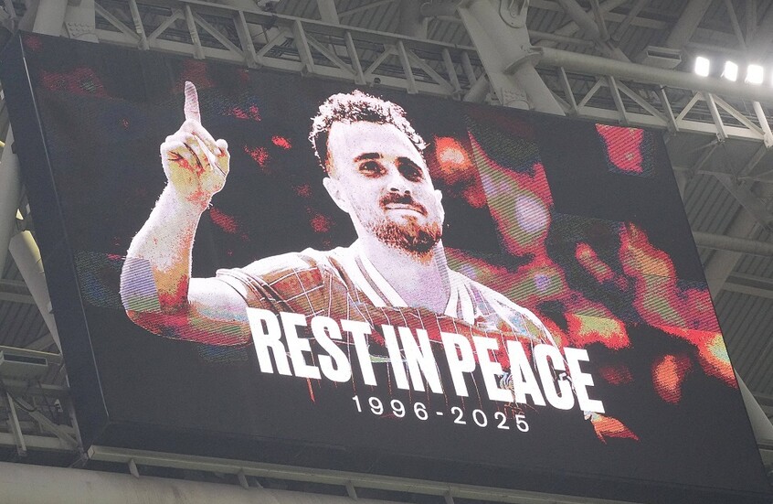 محكمة إسبانية: انفجار إطار سبب وفاة ديوغو جوتا.