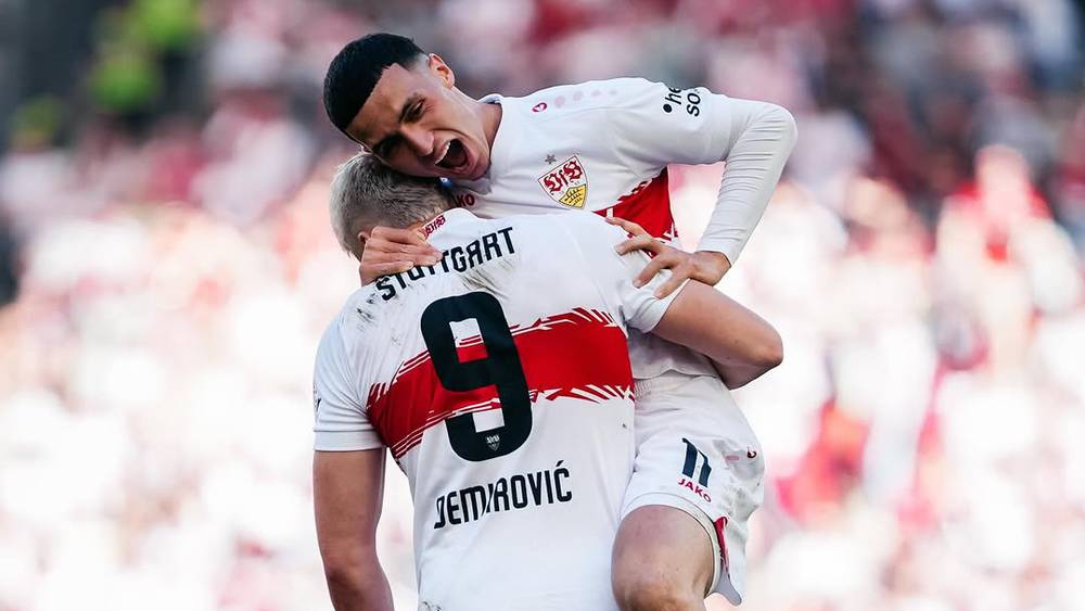 إشادة جديدة ببلال الخنوس من زميله بعد تألقه مع شتوتغارت