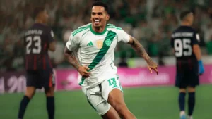 الأهلي السعودي يتأهل لنصف نهائي أبطال آسيا بعد الفوز على جوهور