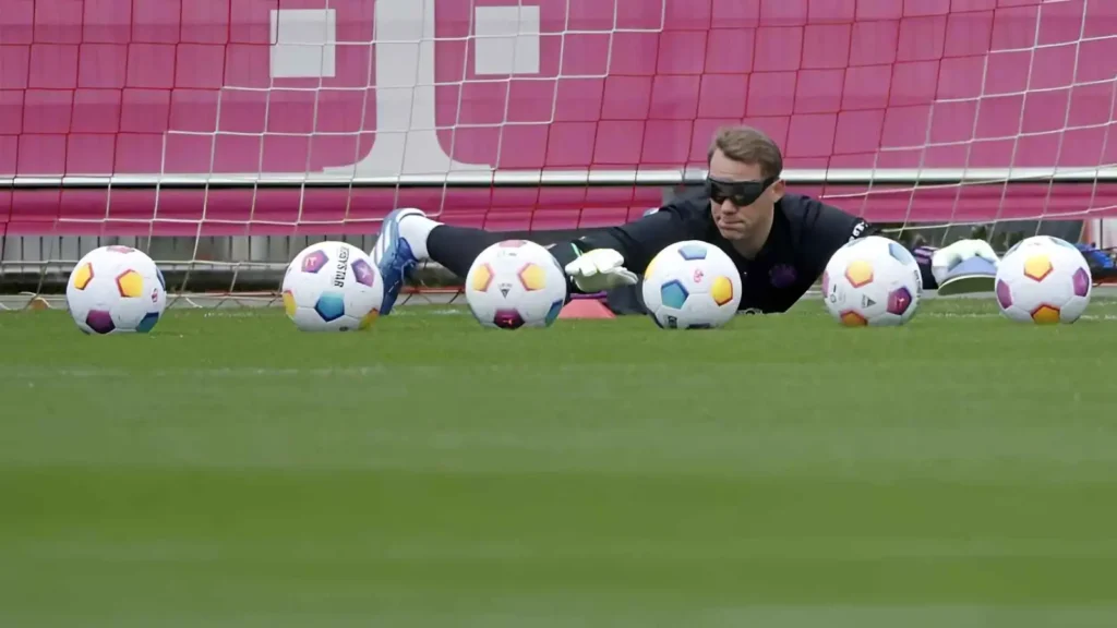 نظارات غامضة تغيّر تدريب كرة القدم الألمانية.. جدل يشتعل