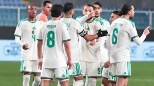 إصابة حارس الجزائر ماندريا تهدد مشاركته بكأس العالم 2026