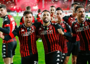 اتحاد العاصمة الجزائري يعلن تشكيلته لمواجهة أولمبيك آسفي