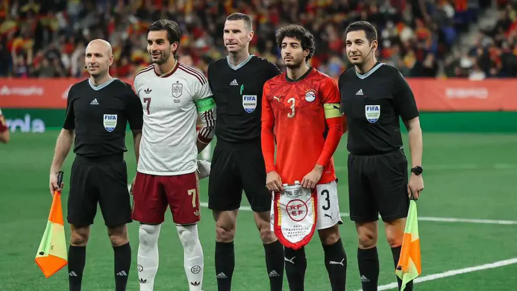 إسبانيا تواجه عقوبات محتملة بسبب هتافات عنصرية ضد مصر