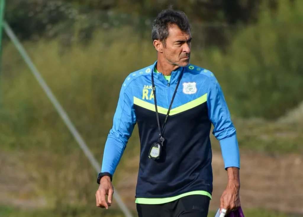 ألميدا: الدفاع الحسني الجديدي كان قريبًا من الفوز على الوداد