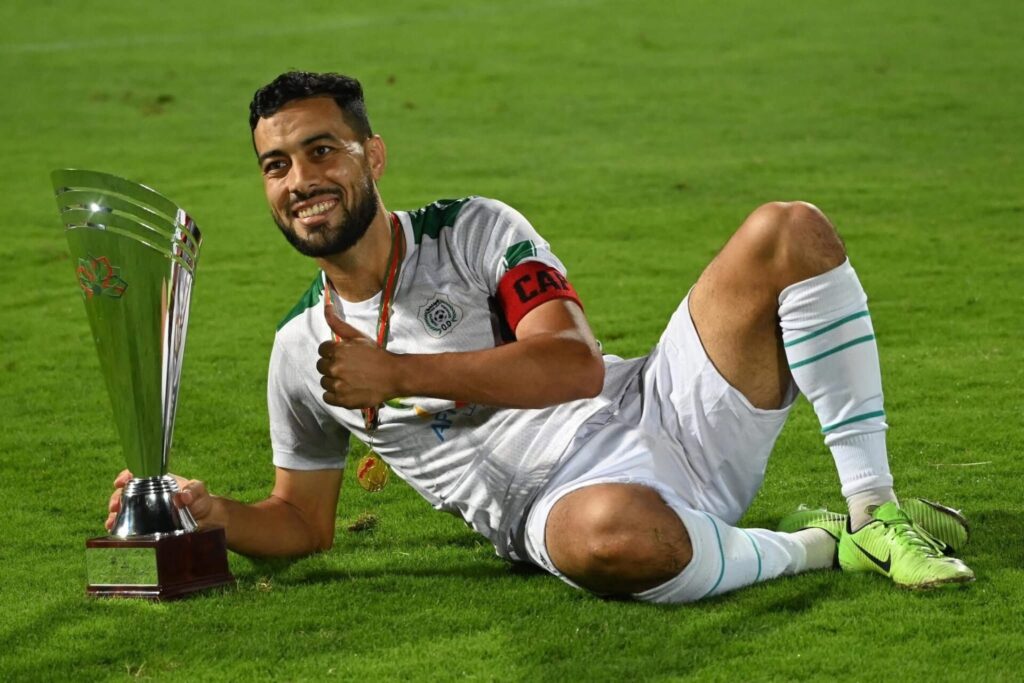 أيوب بنعدي يتصدر تقييم لاعبي البطولة المغربية باحصائية "سوفا سكور"