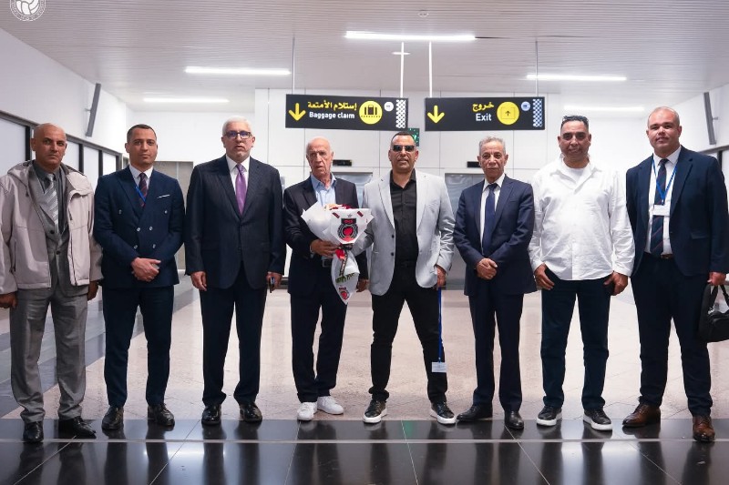 أولمبيك آسفي يستقبل اتحاد العاصمة بالورود قبل لقاء الكونفدرالية