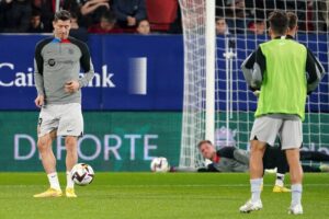 ميلان يستهدف ليفاندوفسكي لتعزيز هجومه الصيفي