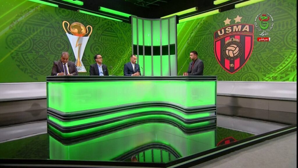 محلل جزائري يثير جدلاً حول المهنية الإعلامية الرياضية