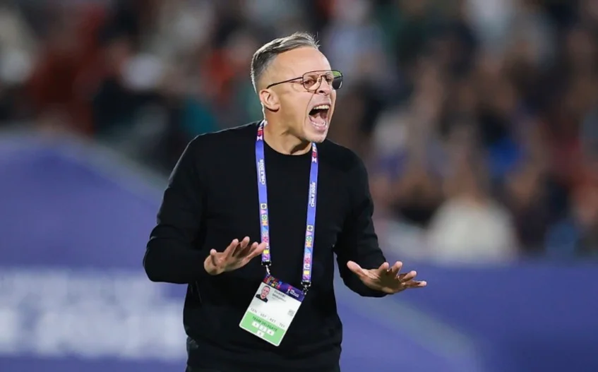 إصابة أكرد تحرمه من اللعب وتهدد مشاركته بكأس العالم