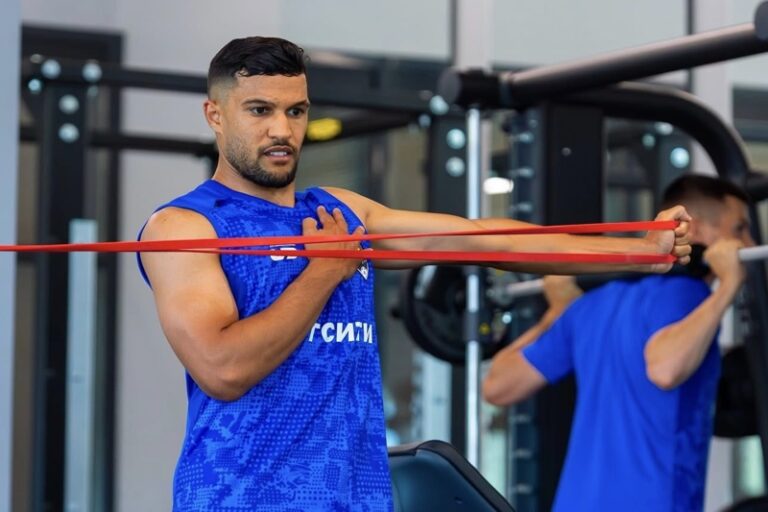 عطية الله يقترب من الرحيل عن سوتشي الروسي رسميًا