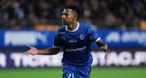 بن الطيب يقود تروا للصعود إلى "الليغ 1" بهدف وتصدر الهدافين