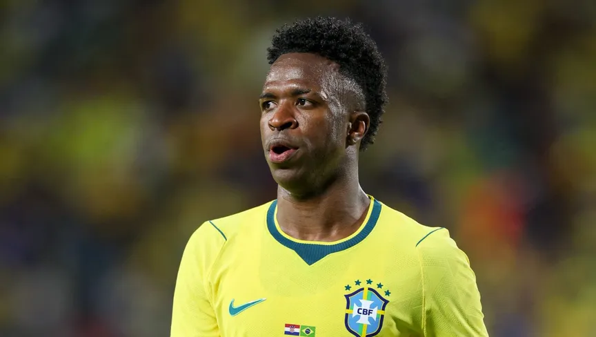 نجوم البرازيل ينتقدون فينيسيوس بعد خسارة فرنسا