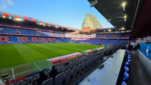 حريق يلتهم مستودع بازل ويؤجل مباراته بالدوري السويسري.