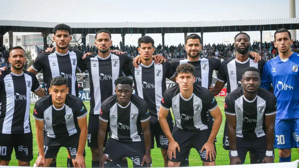 الصفاقسي يُصدر بياناً شديد اللهجة يشعل أجواء كلاسيكو تونس أمام الترجي