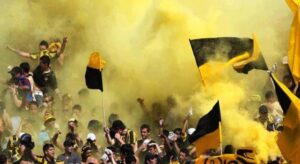 "الفاتال تايغرز" يهاجم التحكيم بعد مباراة المغرب الفاسي