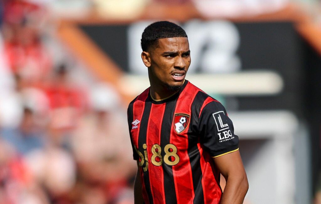 مدرب بورنموث يستبعد أمين عدلي من تشكيلة مواجهة آرسنال