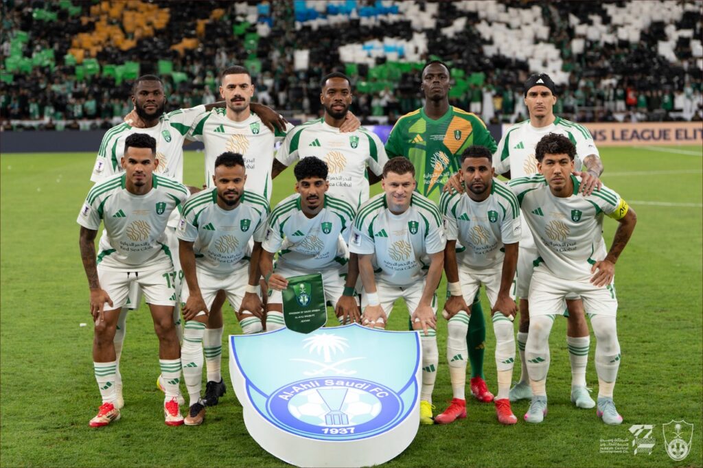 غرامات بالجملة تضرب الأهلي بعد أزمة الفيحاء في دوري روشن السعودي