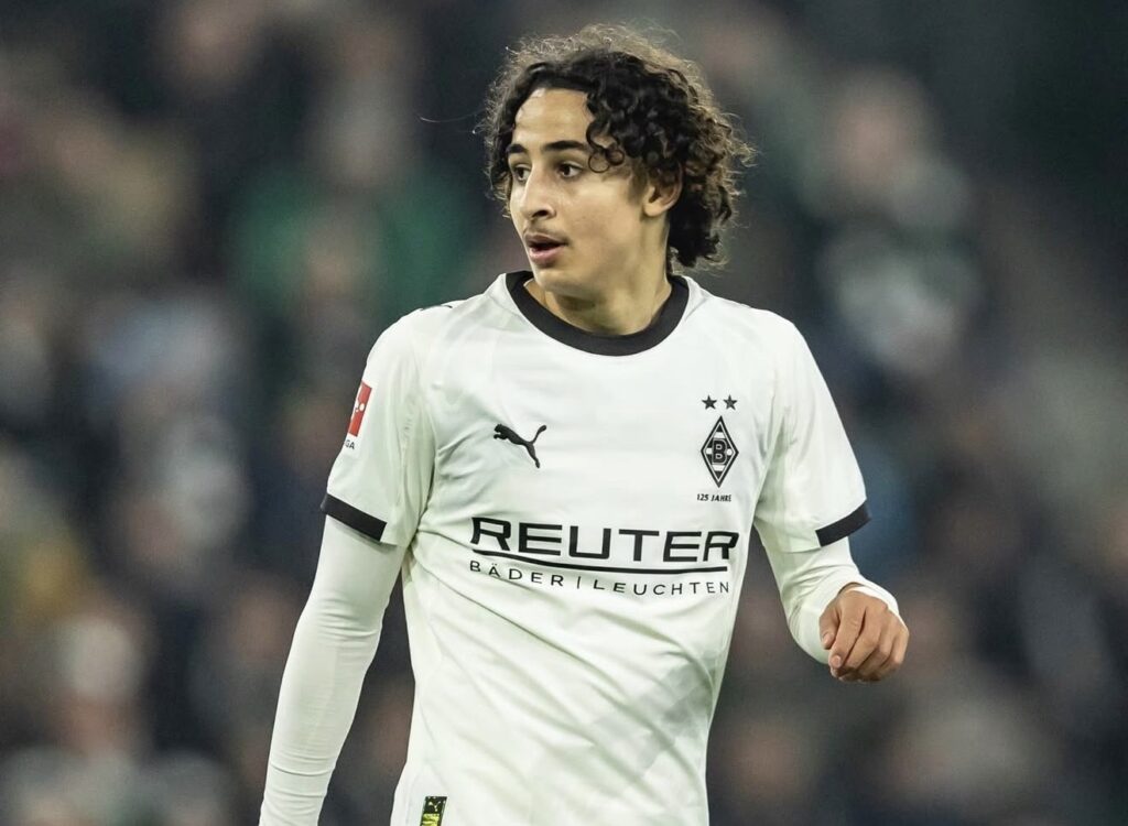 موحيا المغربي يسجل هدفه الثاني بالدوري الألماني.