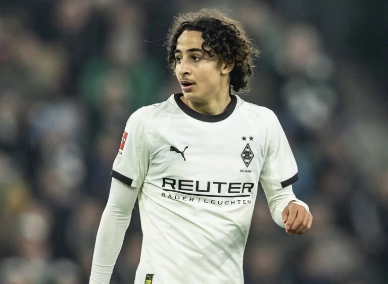 موحيا المغربي يسجل هدفه الثاني بالدوري الألماني.