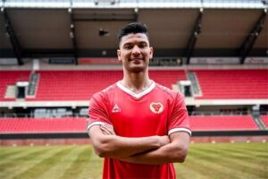 الأهلي يحسم مستقبل أشرف داري ويقترب من بيع عقده نهائياً