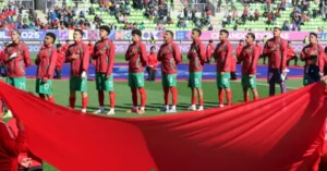 صفقة مفاجئة.. نجم مغربي شاب يفضل موناكو على باريس سان جيرمان