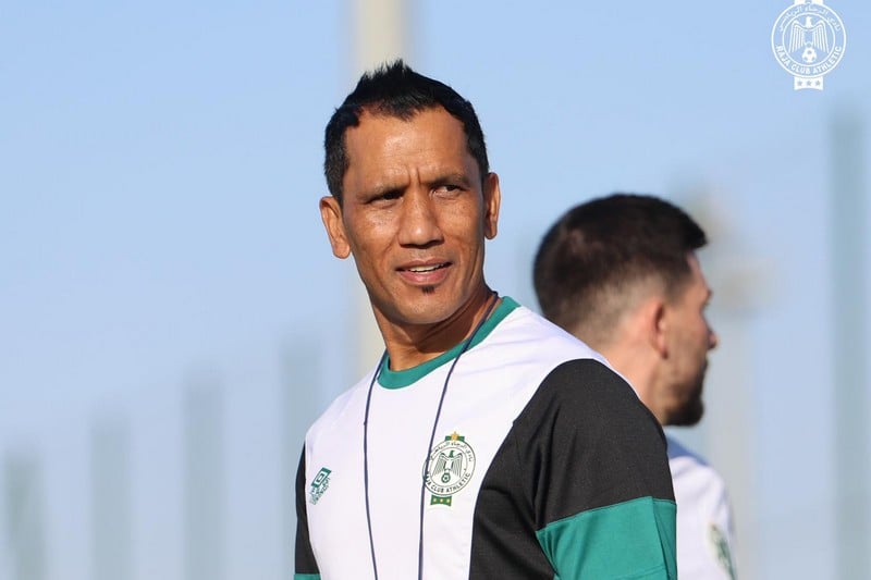 فادلو يمنح لاعبي الرجاء راحة قبل استئناف التدريب.