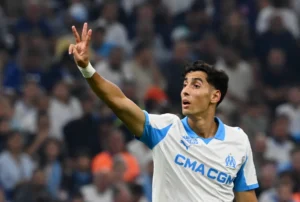 أكرد يواجه مستقبلاً غامضاً مع أولمبيك مارسيليا