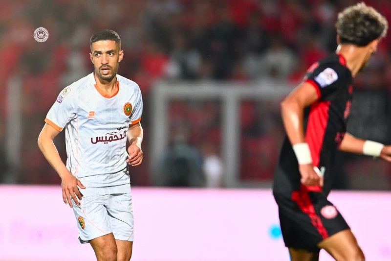 نهضة بركان يتعثر أمام الكوكب المراكشي في الجولة 17