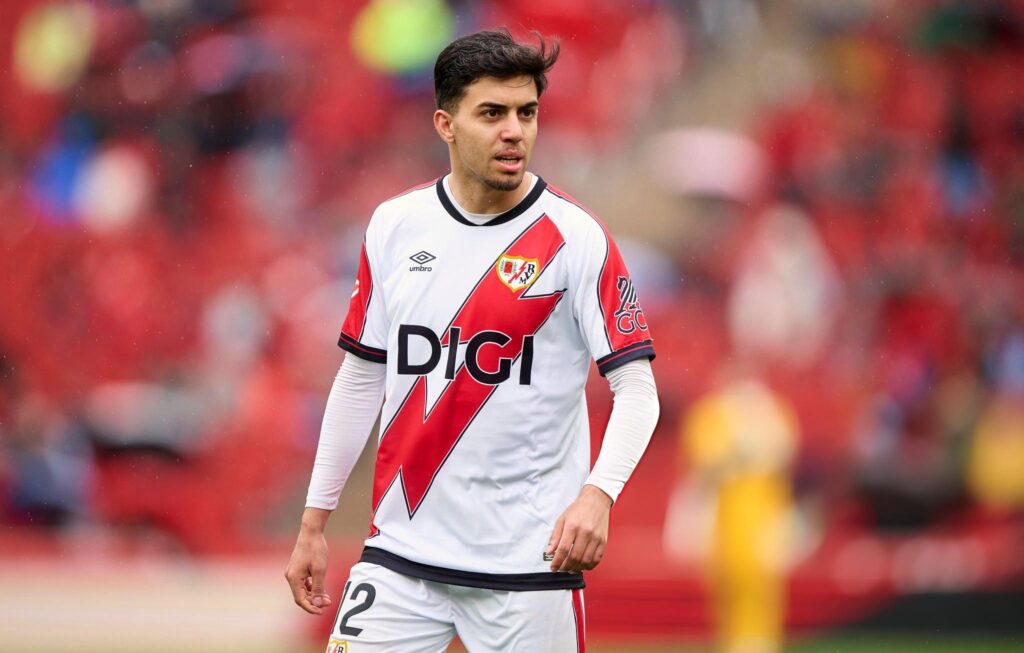 أخوماش يتألق ويصنع هدفًا ويوجّه رسالة لوهبي.