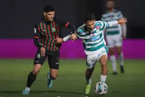 الجيش الملكي يطرح تذاكر “الكلاسيكو” أمام الرجاء