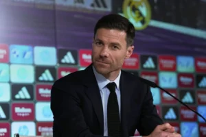 تشيلسي يعلن تعاقده مع تشابي ألونسو مدربًا جديدًا