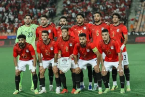 مصر تبقي على "دونجا" في قائمة كأس العالم بعد الجدل