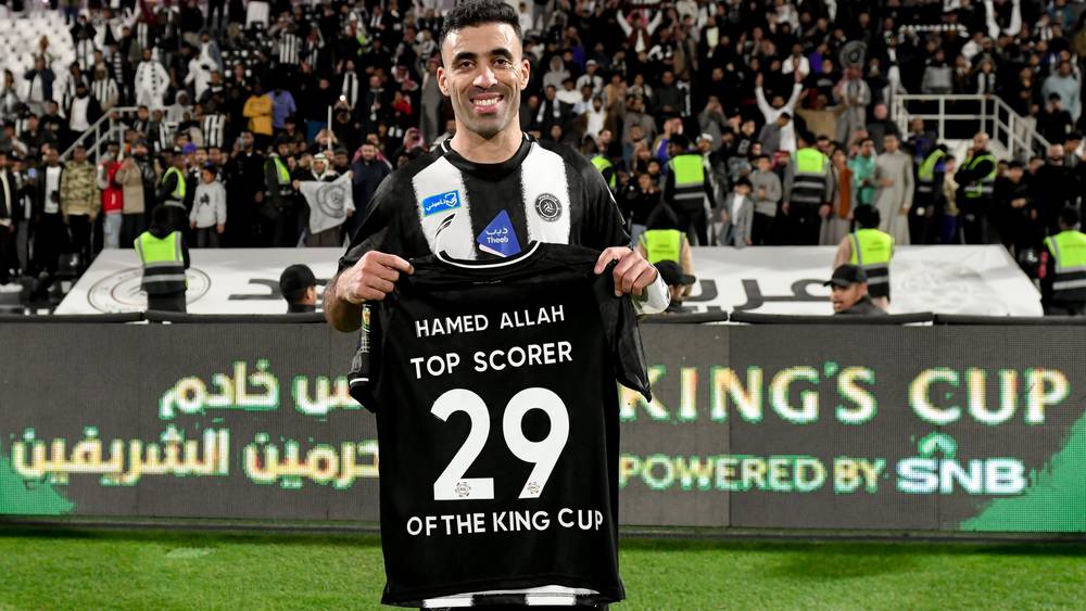 الشباب يستبعد حمد الله ويواجه النصر.. مستقبل اللاعب مهدد