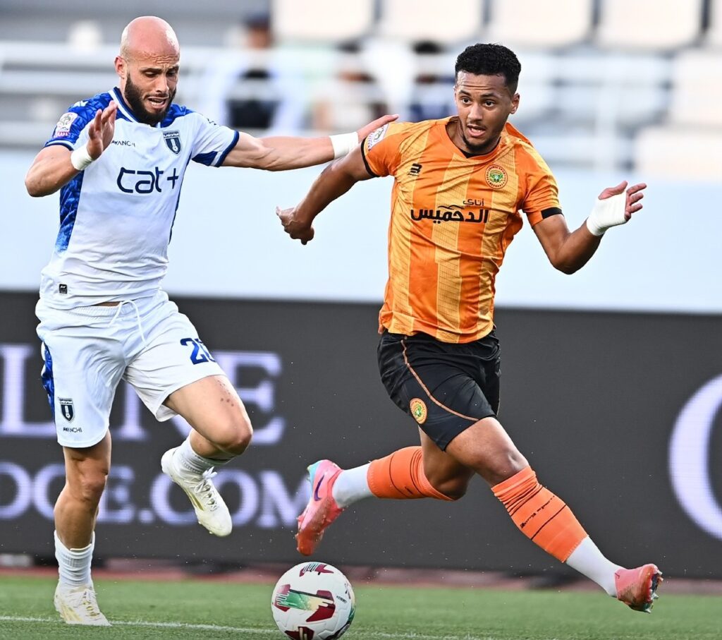 الرياحي يُنقذ نهضة بركان من الخسارة أمام اتحاد يعقوب المنصور