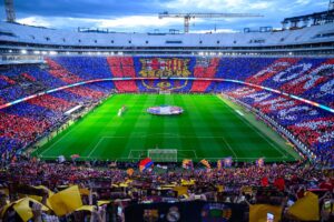 برشلونة يتوّج بلقب الدوري الإسباني ويهزم ريال مدريد