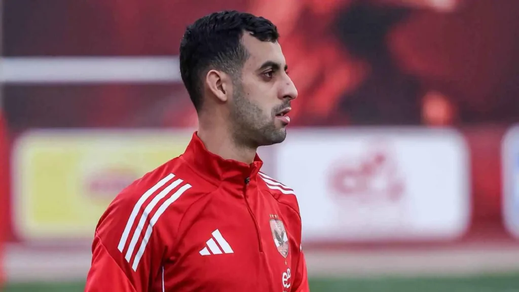 الأهلي يقرر تأجيل عودة بلعمري للملاعب