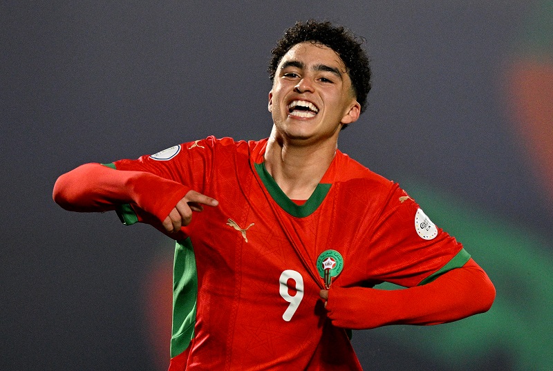 زياد باها يسجل أهدافًا مرعبة مع مارسيليا رغم صغر سنه