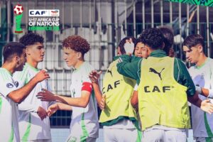 الجزائر تتغلب على جنوب إفريقيا (2-0) وتتصدر المجموعة الأفريقية