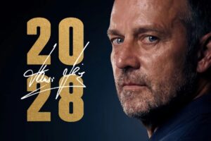 برشلونة يمدد عقد فليك حتى 2028 مع خيار التمديد