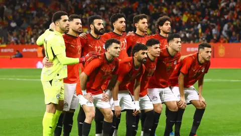 مصر تعلن قائمة مونديال 2026: استبعاد مفاجئ وموهبة شابة