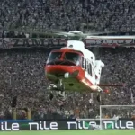 هليكوبتر تسلّم درع الدوري للزمالك في مشهد تاريخي بمصر