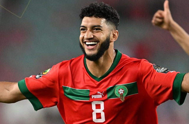 الصيباري يتوج بجائزة أفضل لاعب في الدوري الهولندي الممتاز