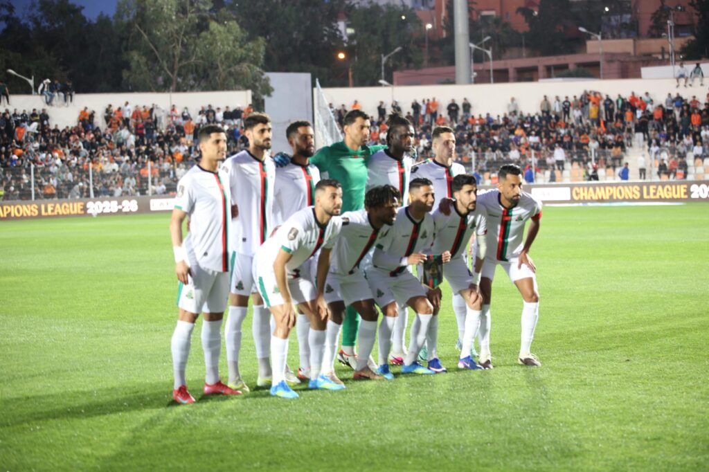 الجيش الملكي يوضح حقيقة الجدل حول إقامة الفريق بطنجة