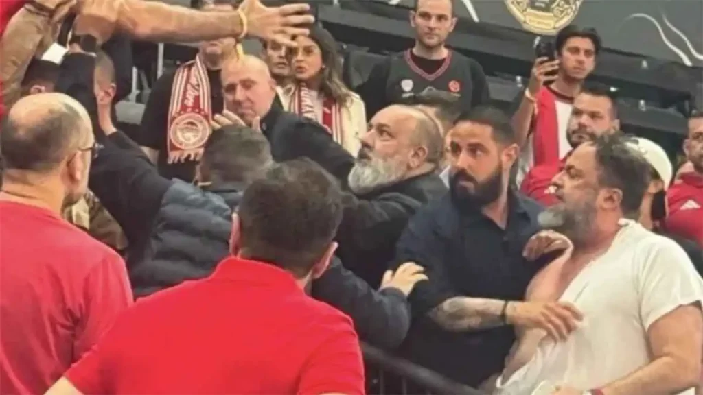 مالك نوتنغهام فورست يتشاجر في نهائي اليوروليغ بأثينا