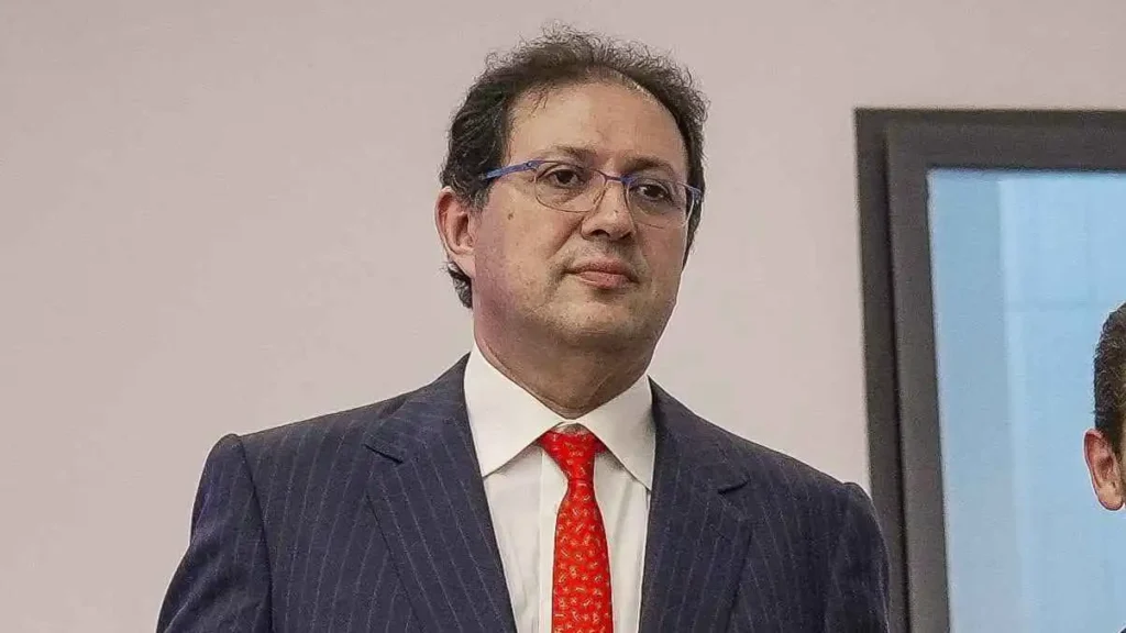 آيت منا يأمل الفوز على الرجاء قبل رحيله عن الوداد